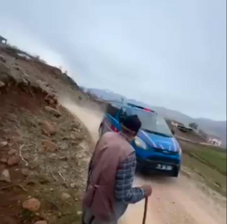 Komşu kavgası faciayla bitti! 3 ölü, 5 yaralı var 8